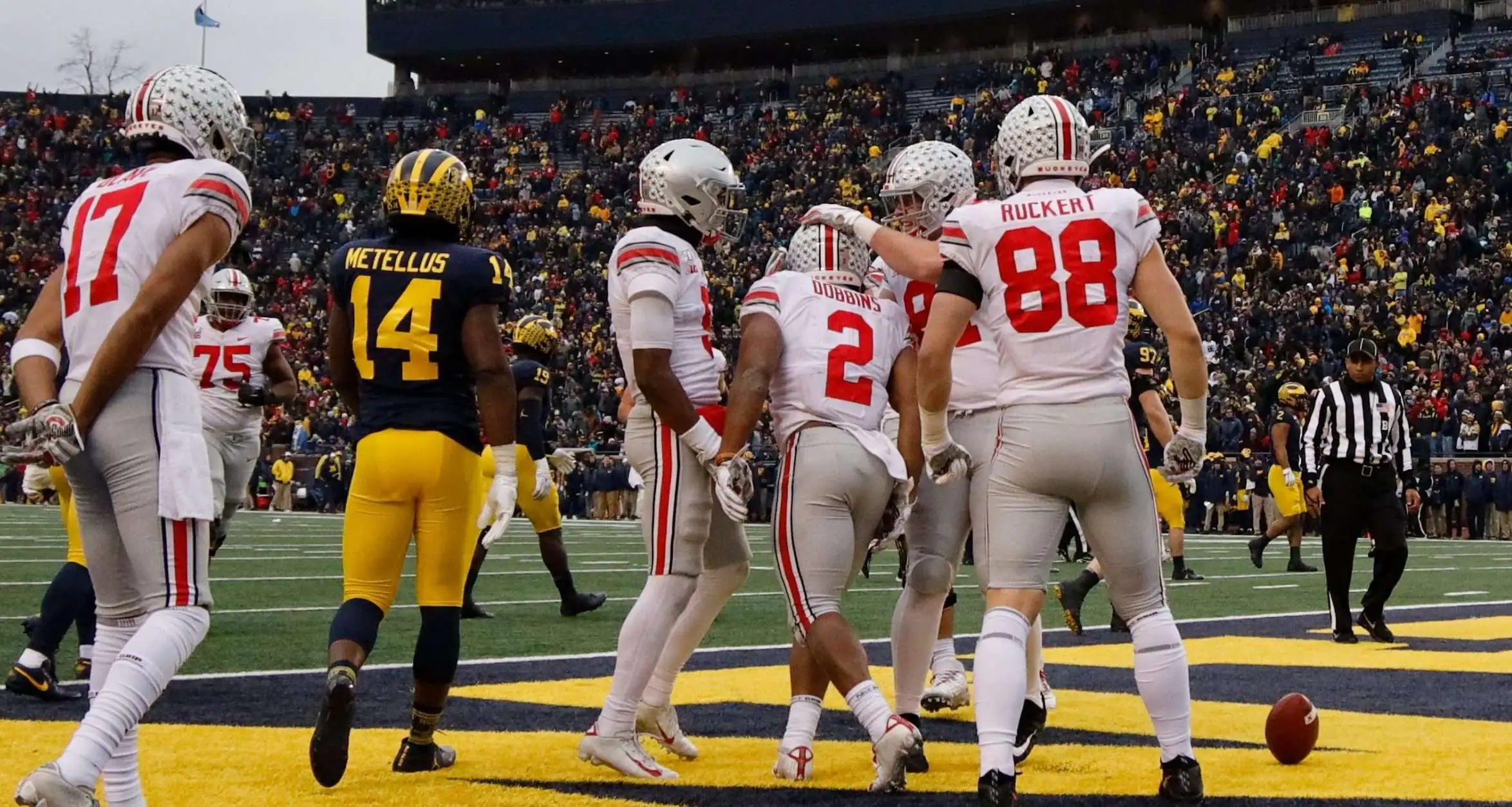 J.K. Dobbins-Ohio State Buckeyes-college football futures-odds to win CFP-Ohio State favored to win CFP-