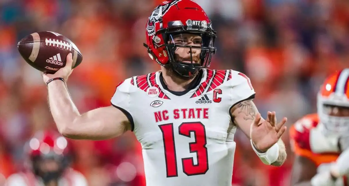 Ex-NC St. QB Devin Leary transferring to Kentucky
