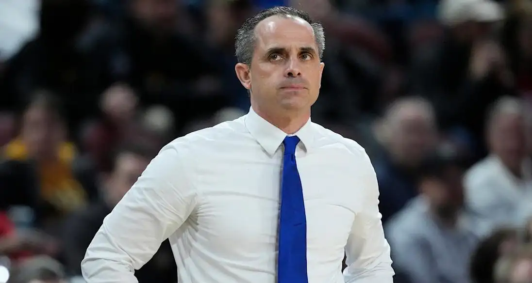 Iowa hires Drake’s Ben McCollum