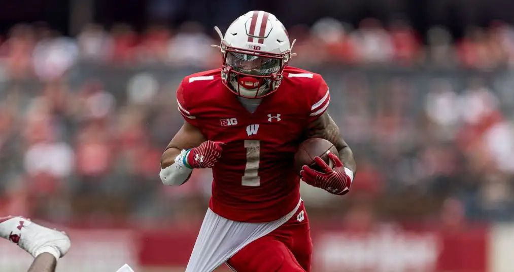 Wisconsin RB1 Mellusi stepping away from program