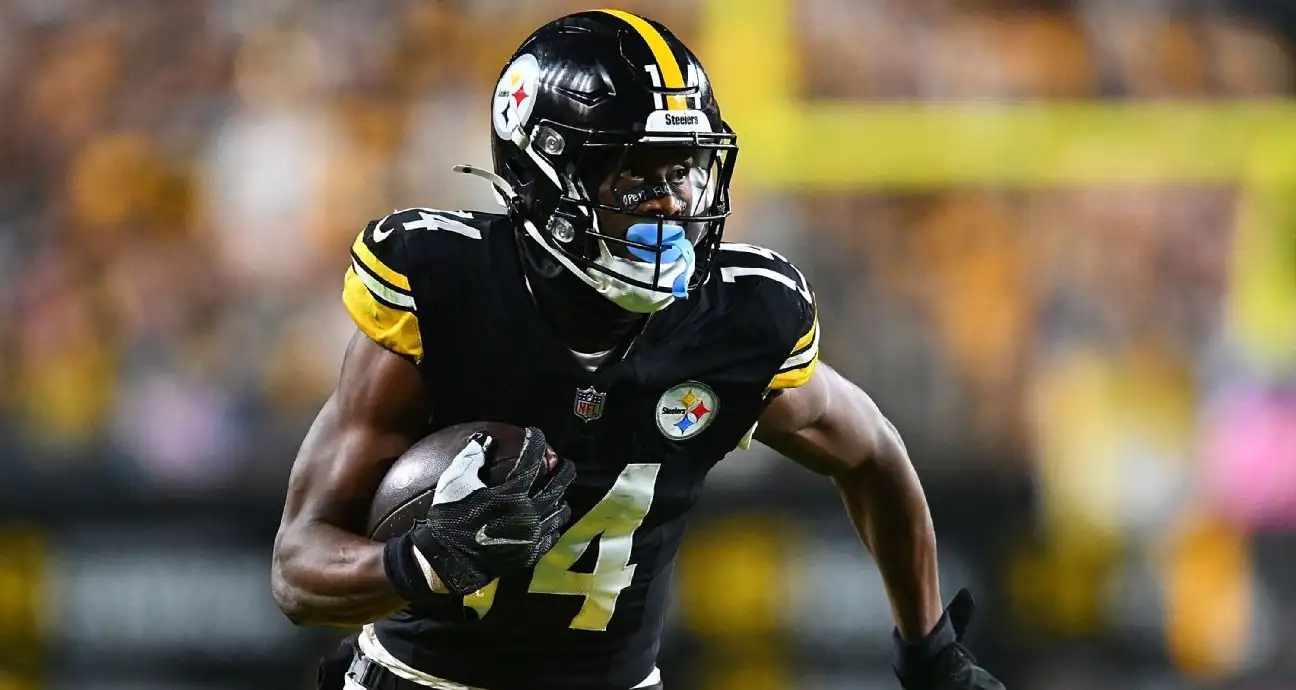 Cowboys acquire WR George Pickens from Steelers