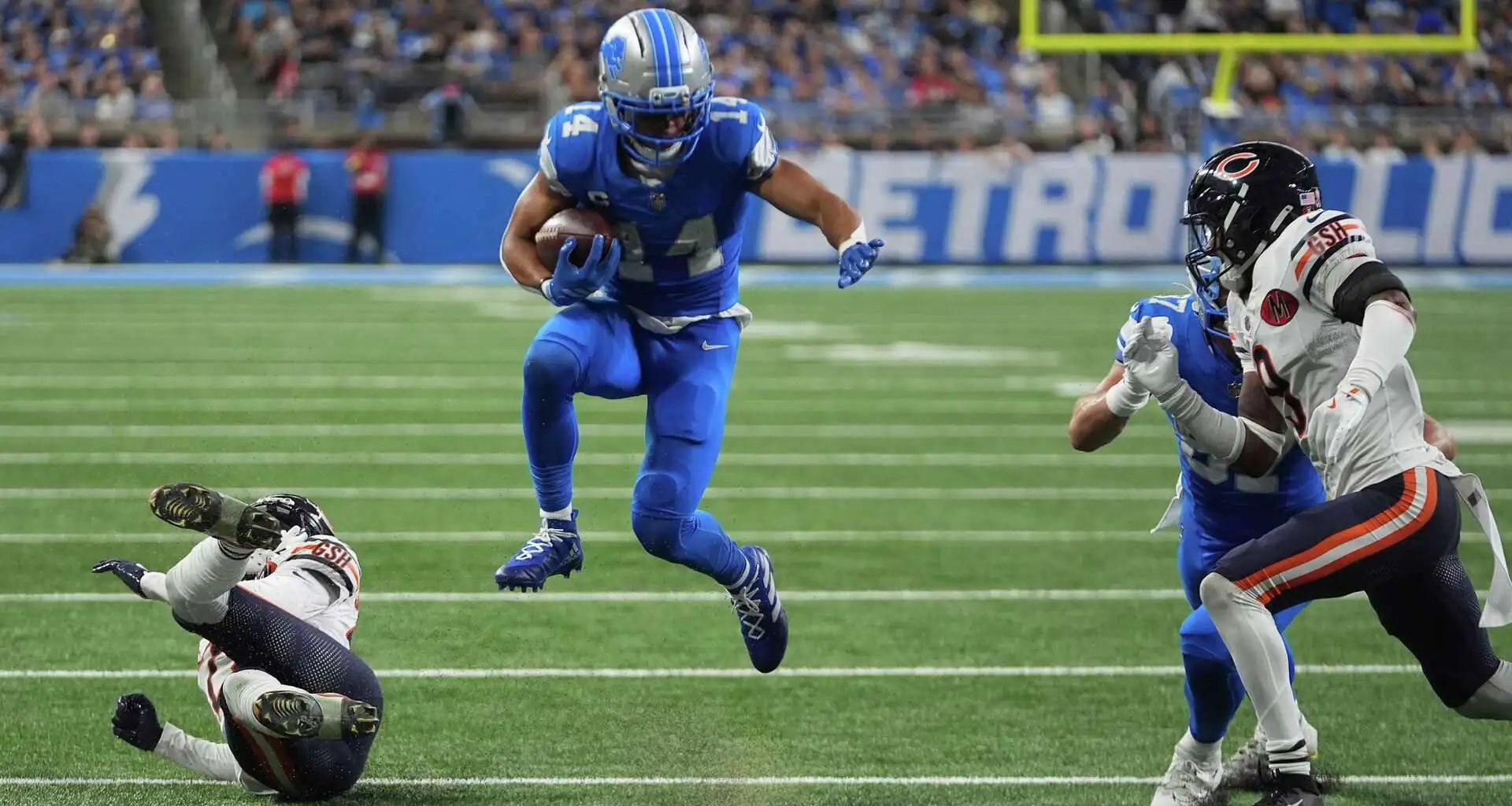Edwards has investments for Browns at Lions