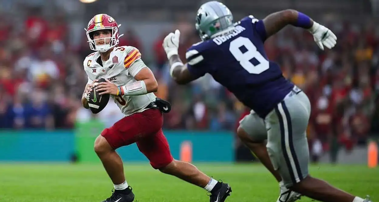 Iowa St. edges Kansas St. 24-21 in Dublin, ‘under’ cashes